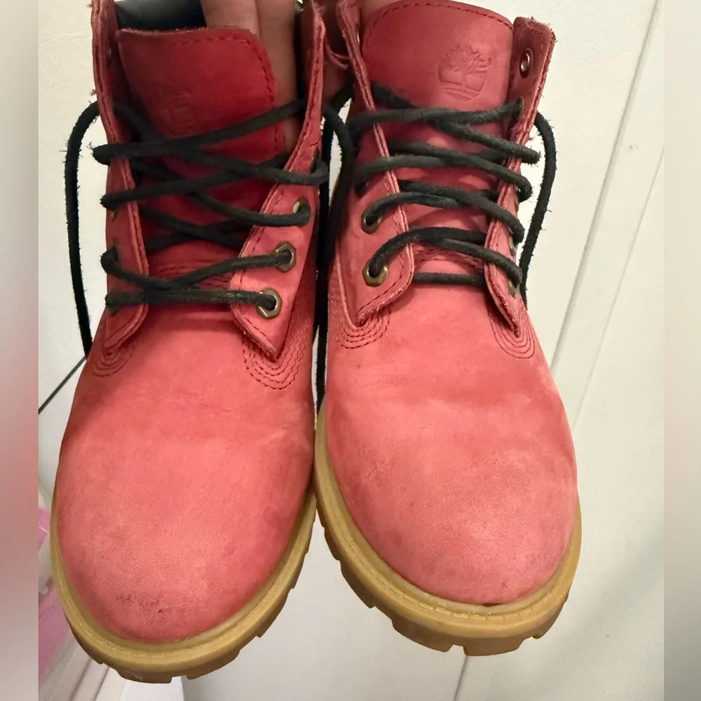 Timberland Cherry Lace-Up Boots - Picture 6 of 8